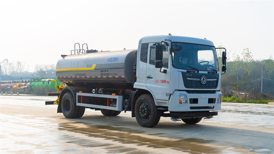 15方 18噸東風(fēng)天錦灑水車(chē)4700軸距凱力新款 做工